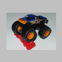 Hurricane Force- Crush Car.JPG